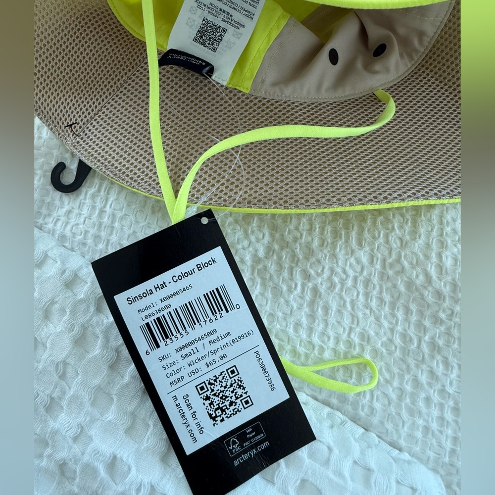 NWT Sinsola Hat Color Block Sm/M - Picture 2 of 4